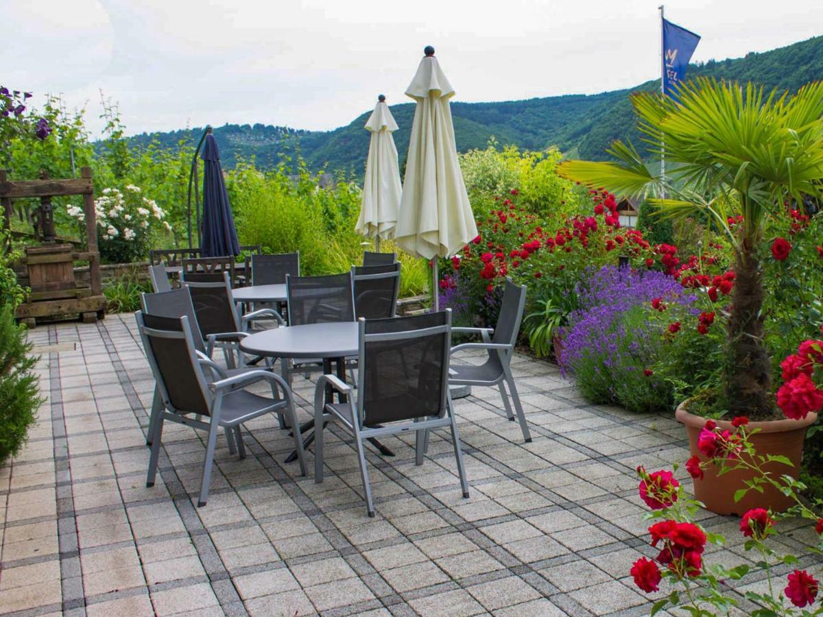 Gaestehaus Falklay Burg  Esterno foto
